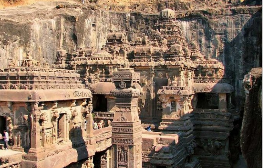 1-Day Private Khajuraho Temple Tour: Quick Getaway by Direct Flight from Delhi