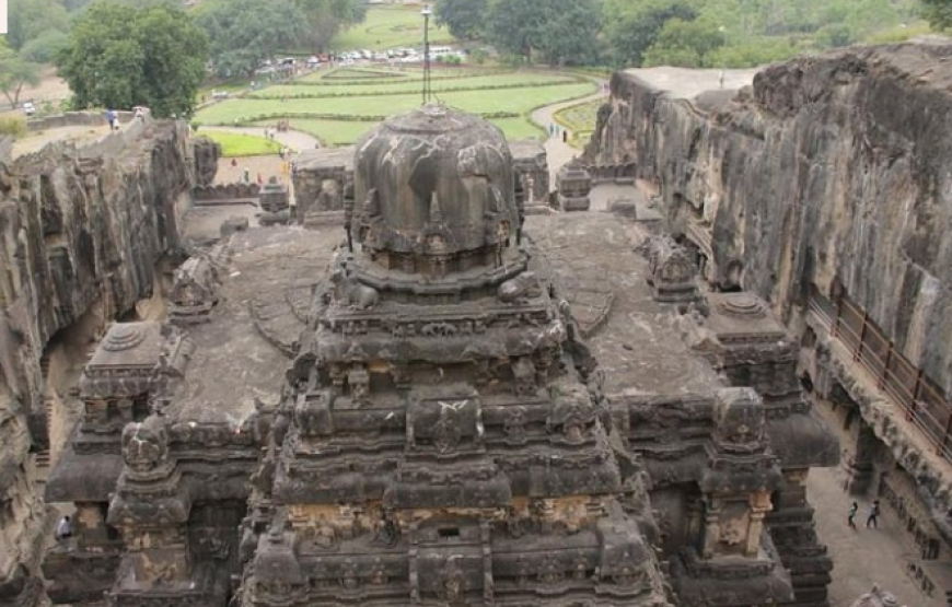 1-Day Private Khajuraho Temple Tour: Quick Getaway by Direct Flight from Delhi