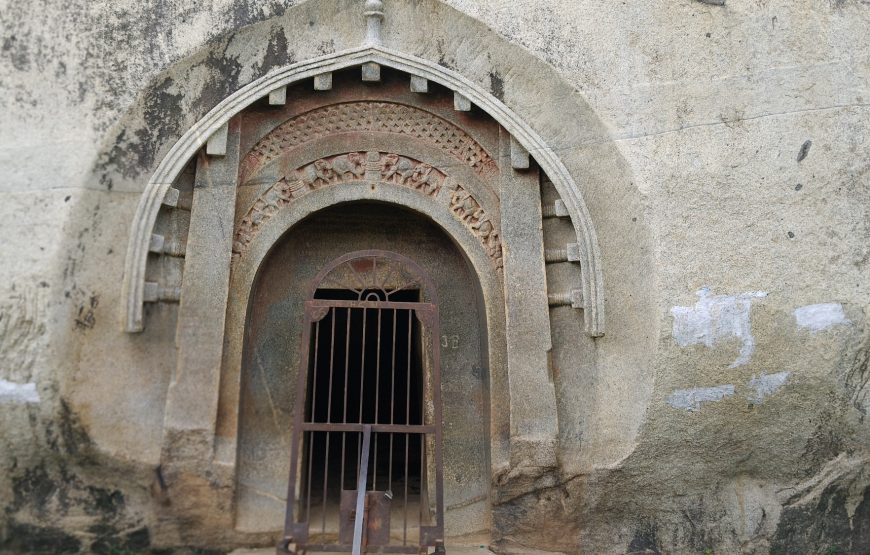 A Day Trip of Barabar Caves from Patna with Local Guide